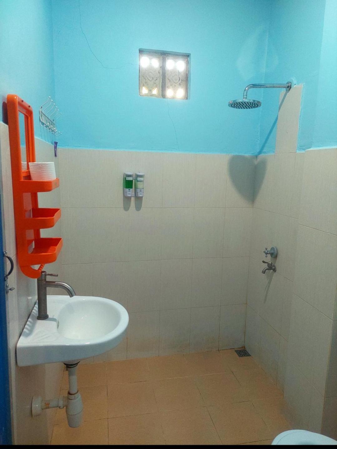D'Ru Guest House Labuan Bajo Ngoại thất bức ảnh