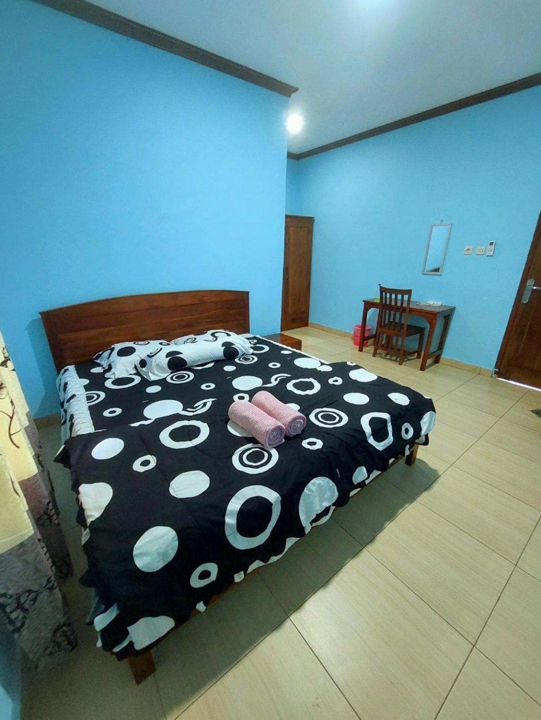 D'Ru Guest House Labuan Bajo Ngoại thất bức ảnh